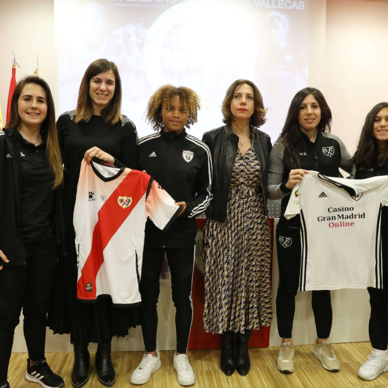 El 8M se celebró el I Trofeo de Fútbol Femenino Villa de Vallecas