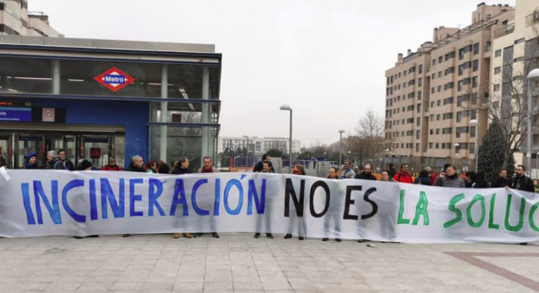 Carabante se compromete a crear un grupo de trabajo para estudiar el cierre de la incineradora y la nueva estrategia de residuos