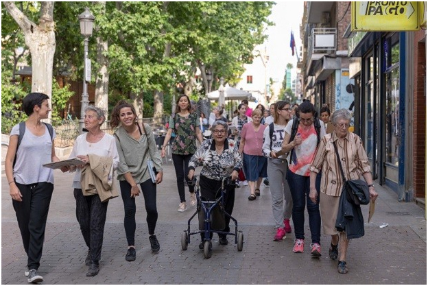 Lee más sobre el artículo ‘El barrio de las mujeres de Puente de Vallecas’ presente en Medialab