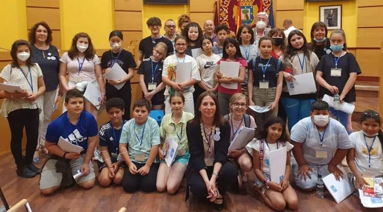 Jóvenes vallecanos protagonizan el Pleno de Infancia y Adolescencia de Villa de Vallecas