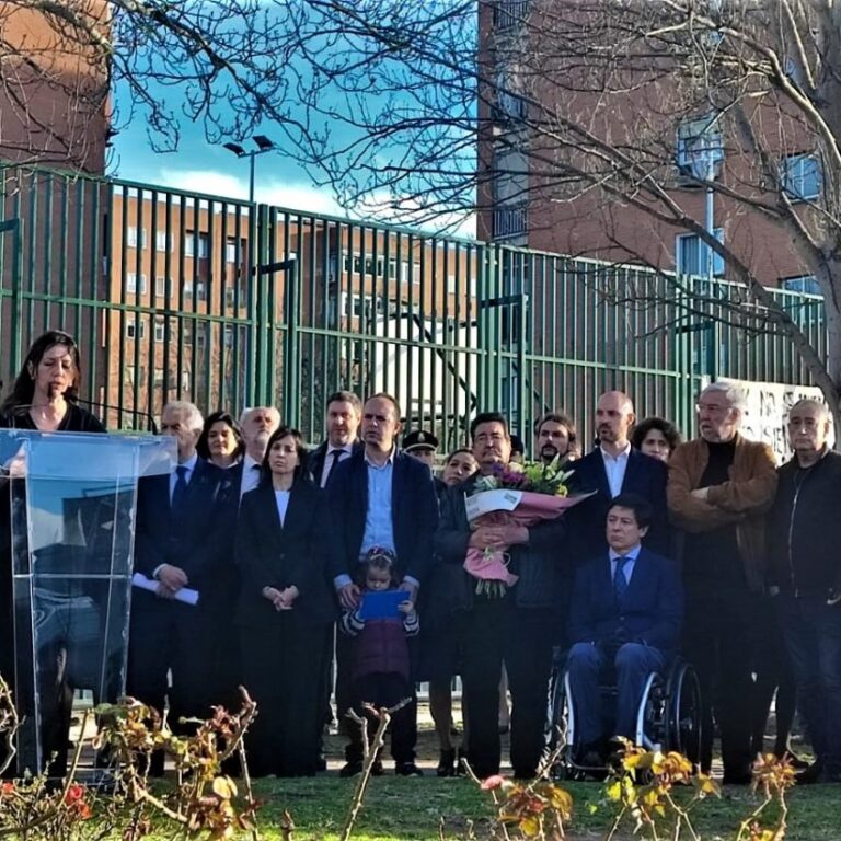 Villa de Vallecas rinde homenaje a las víctimas del 11M