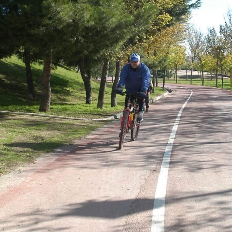 Comienzan las obras para la conexión ciclista y peatonal entre el carril bici de la carretera de Villaverde a Vallecas con el Anillo Verde Ciclista