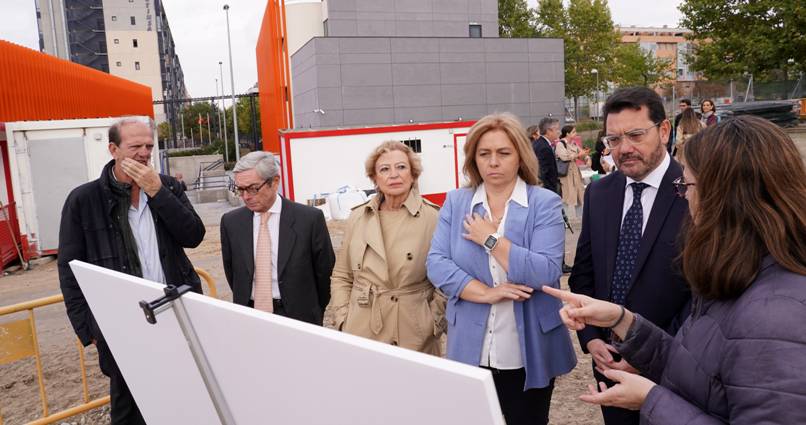 Primera piedra de la nueva Casa Familias del Ensanche de Vallecas