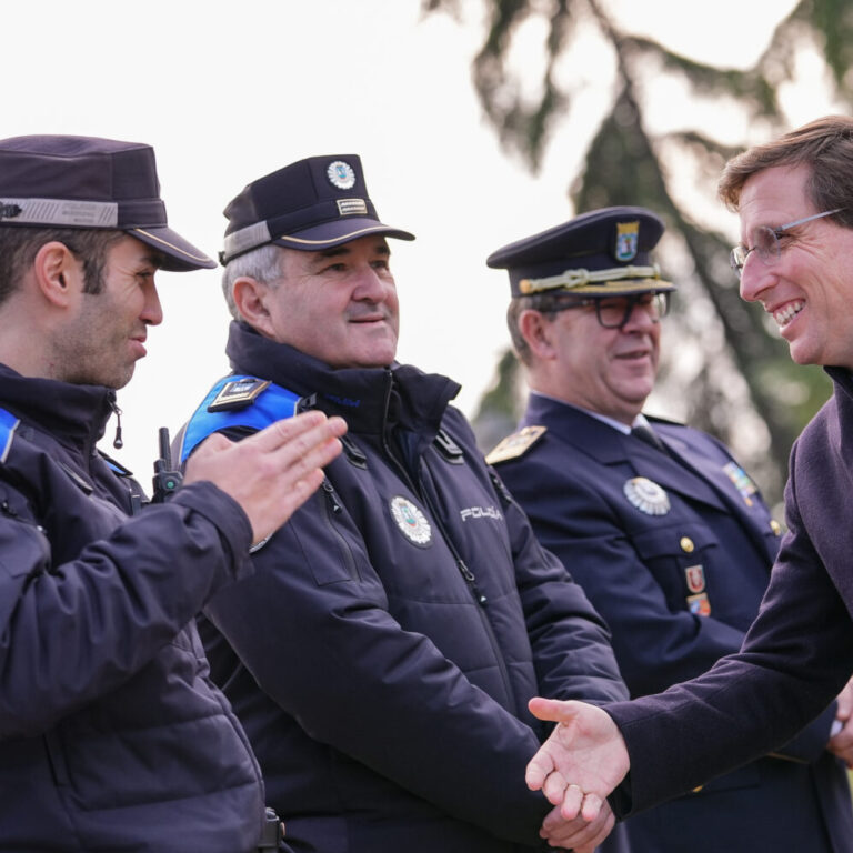 Almeida anuncia proyectos de ampliación de videovigilancia en Peña Gorbea