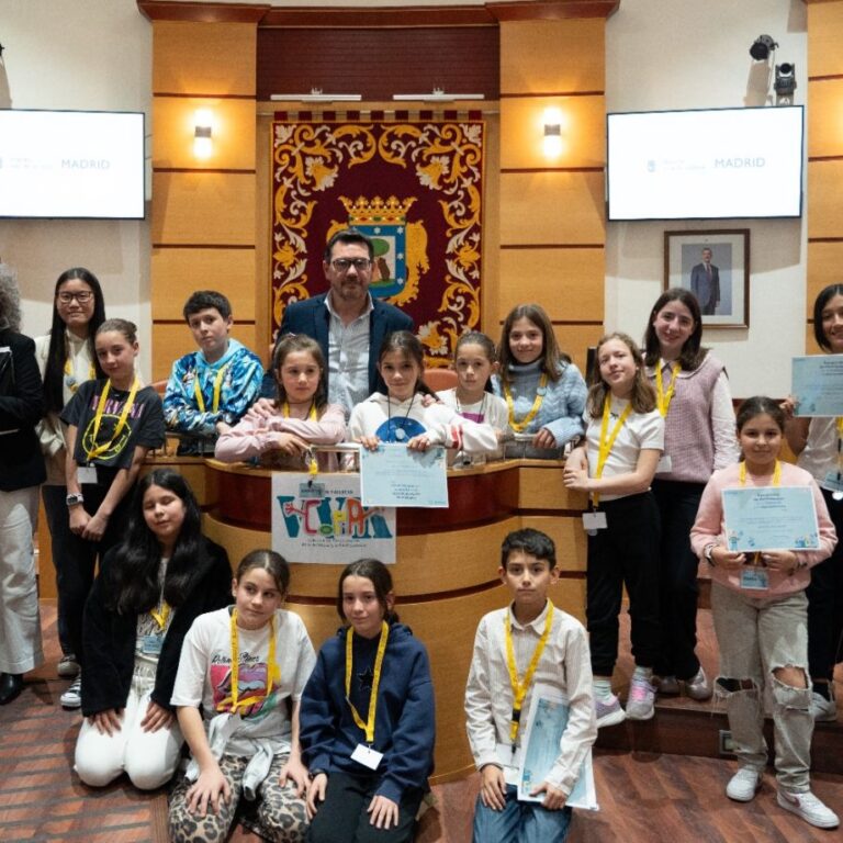 Los niños y adolescentes de Villa de Vallecas presentan sus propuestas sobre medio ambiente, igualdad y ocio