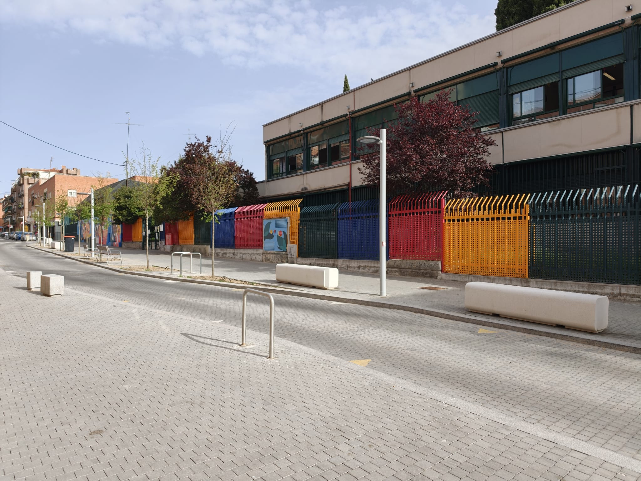 Las obras de mejora del entorno del Colegio Agustina Díez están a punto de terminar